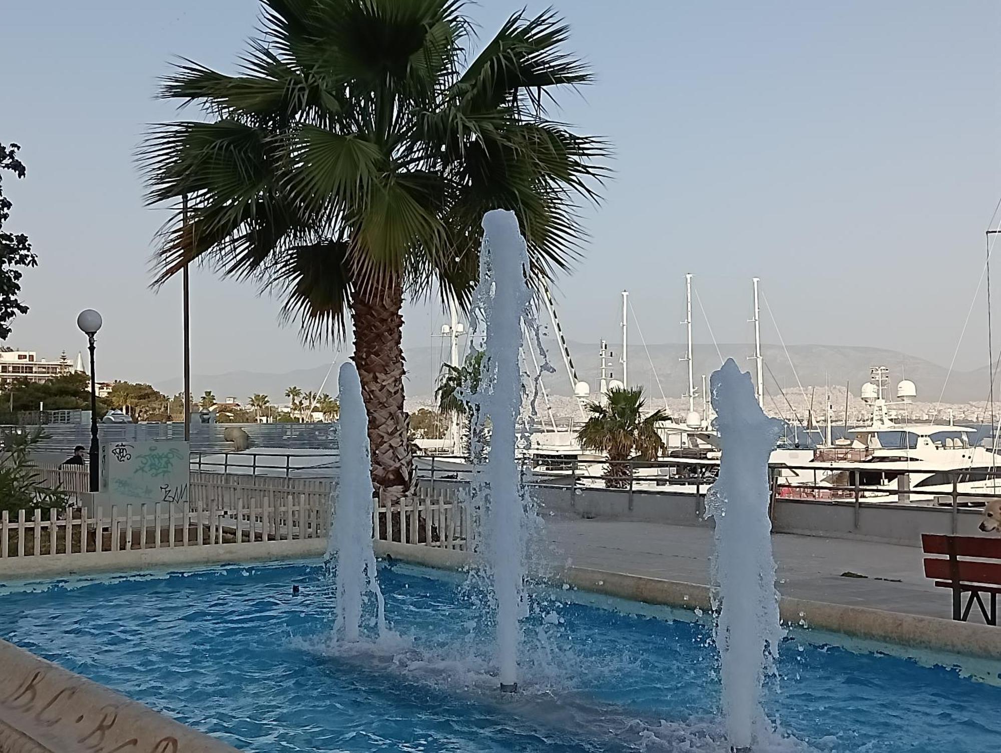 Marina Zea Christina'S House Apartment Пирея Екстериор снимка