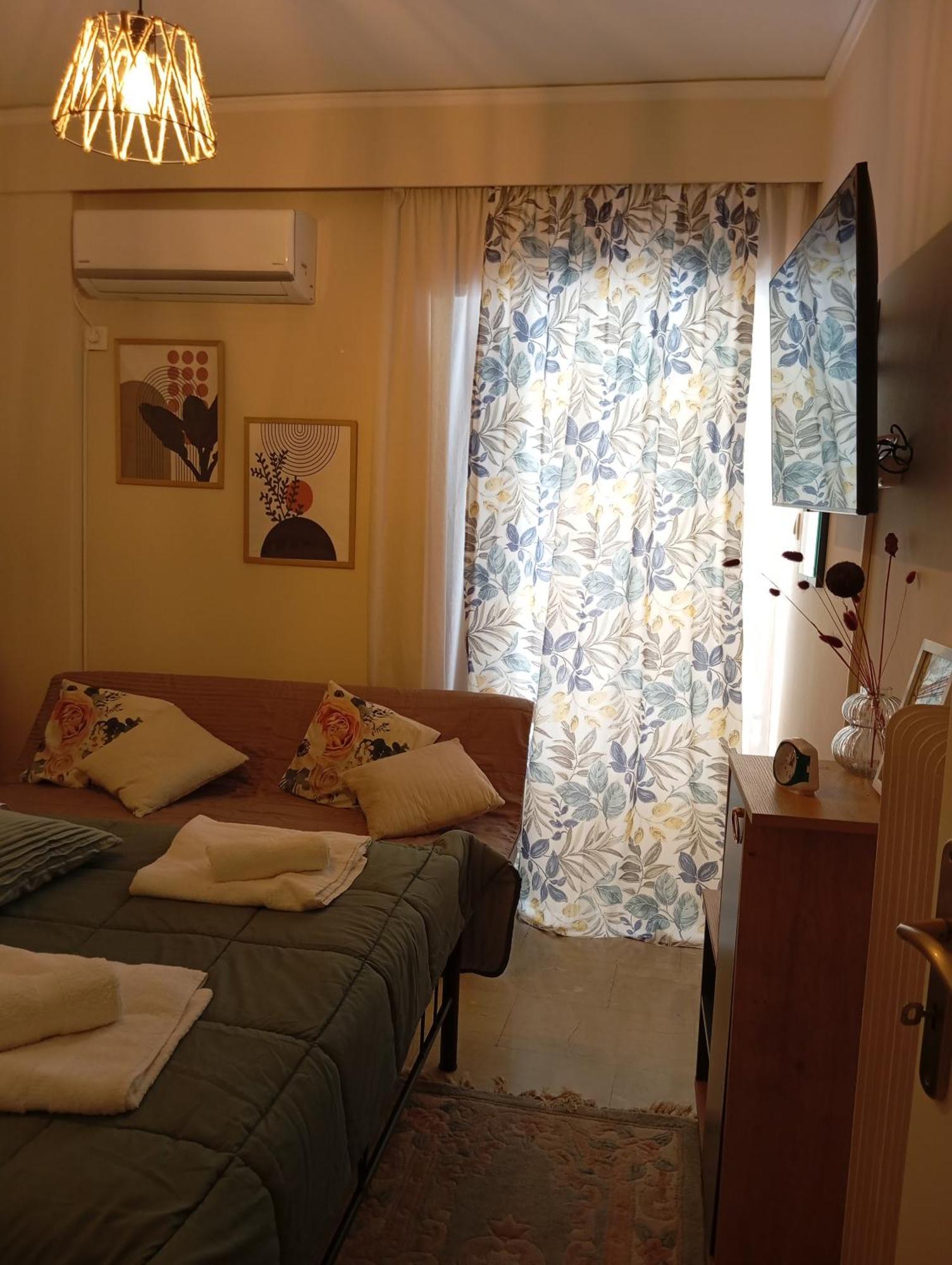 Marina Zea Christina'S House Apartment Пирея Екстериор снимка